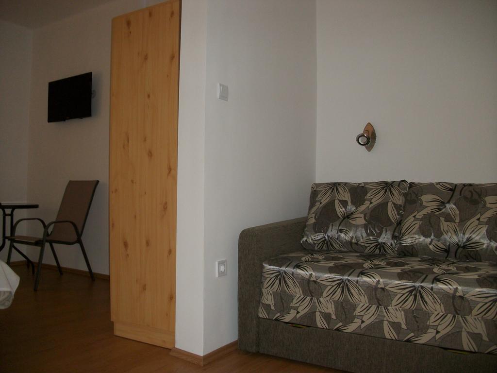 Eden Ii. Hotell Miskolc Exteriör bild
