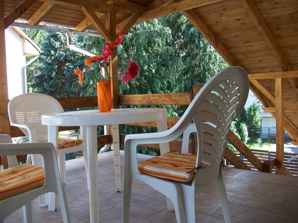 Eden Ii. Hotell Miskolc Exteriör bild