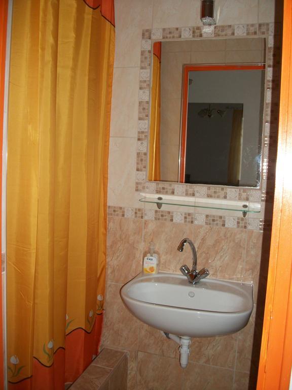Eden Ii. Hotell Miskolc Exteriör bild