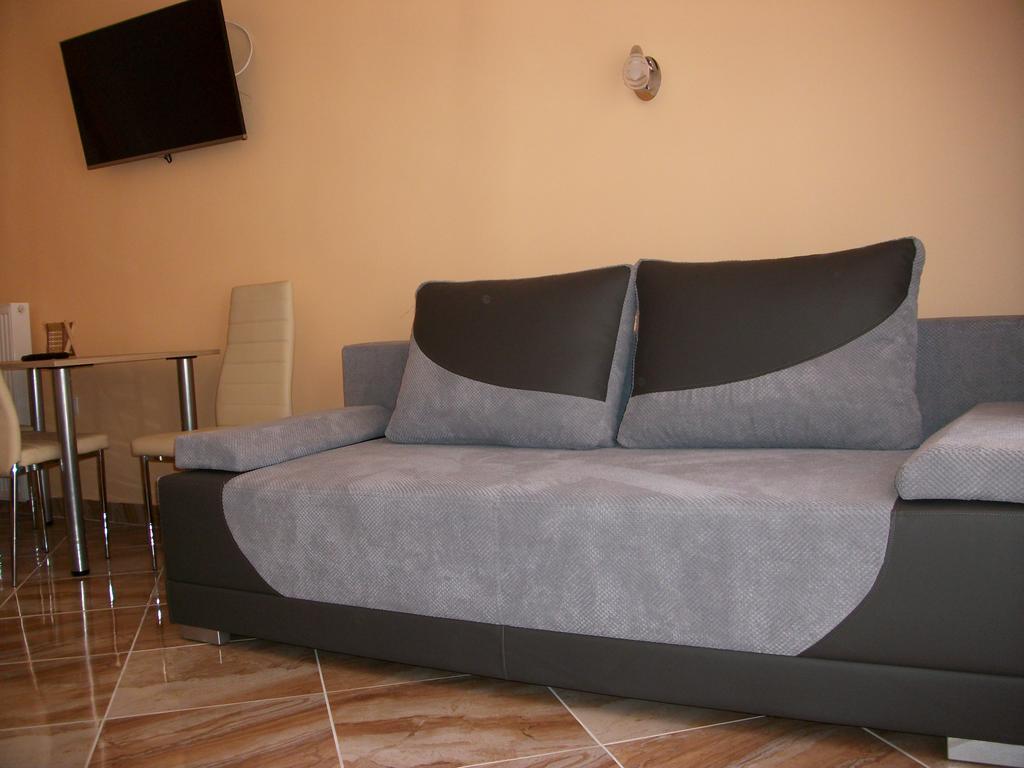 Eden Ii. Hotell Miskolc Exteriör bild